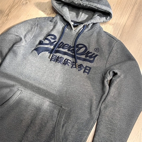 Pull à capuche Superdry